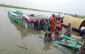 ব্রাহ্মণবাড়িয়ার নাসিরনগরে নৌকা ডুবি ছবি